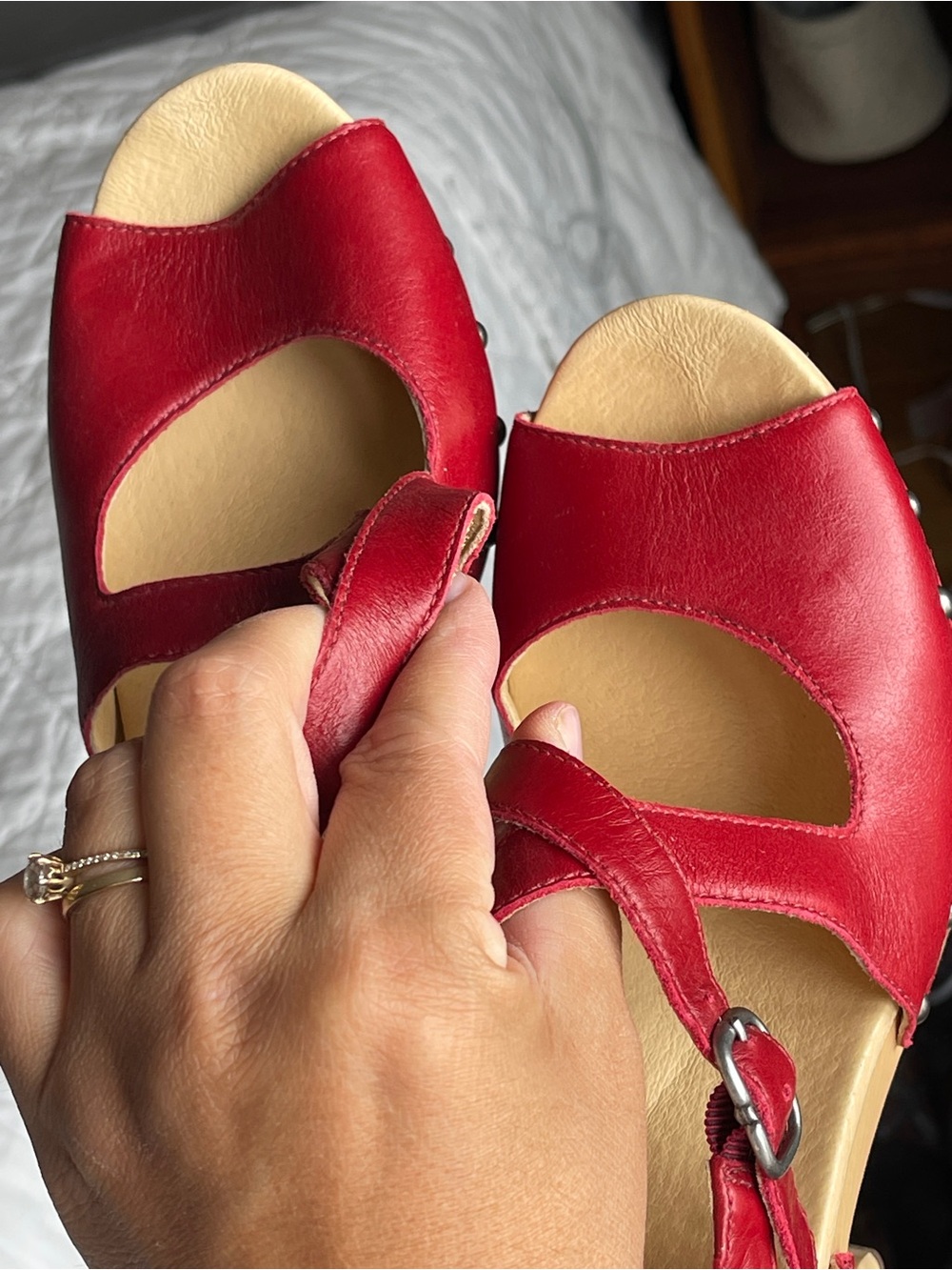 Ugg Red Women's Open-Toe Leather Sandals